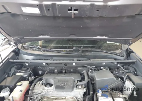 2018 Toyota Rav4 Xle из США, поврежденный, VIN 2T3RFREV0JW742796